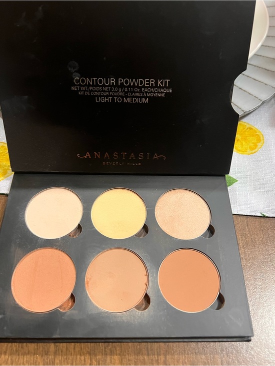 Anastasia Other - Anastasia Contour Powder Kit - Light/Medium